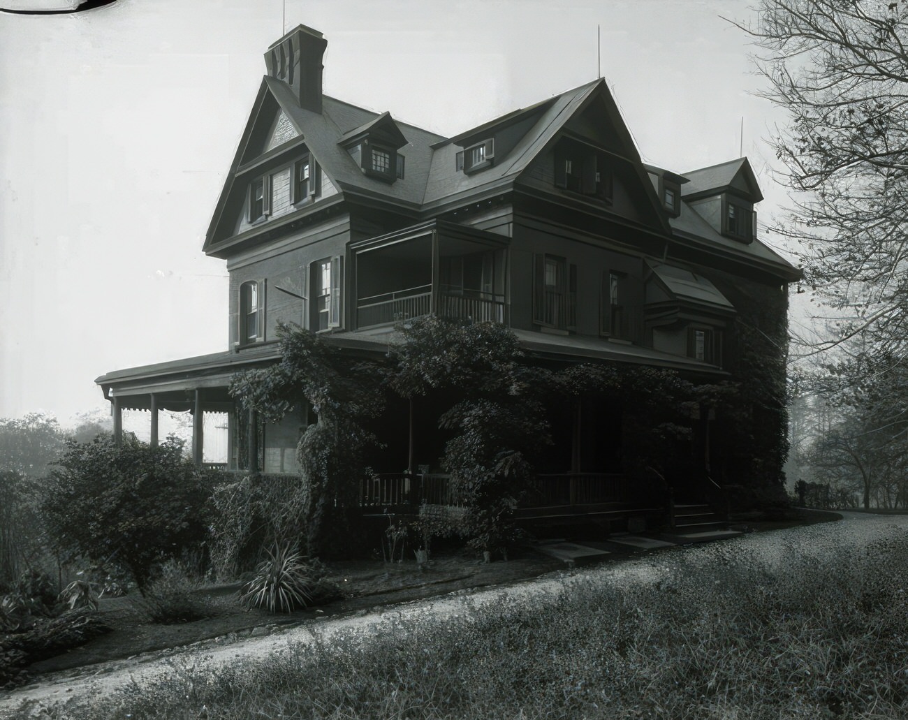 House Adjoining New York University, Circa 1905.