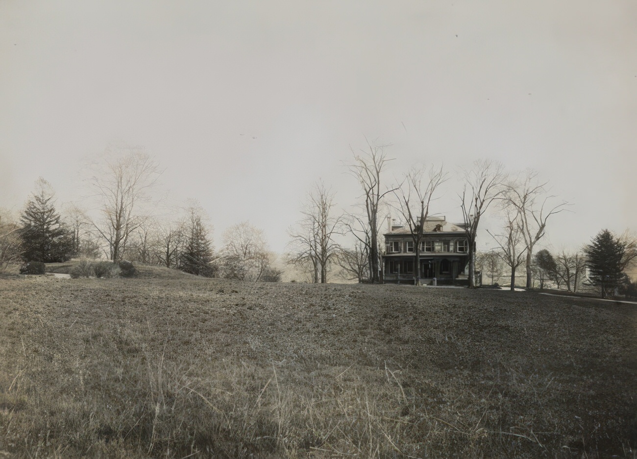 Front View Of Hutchins Mansion, 1909.