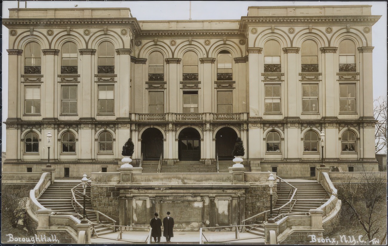 Borough Hall, Bronx, 1909.