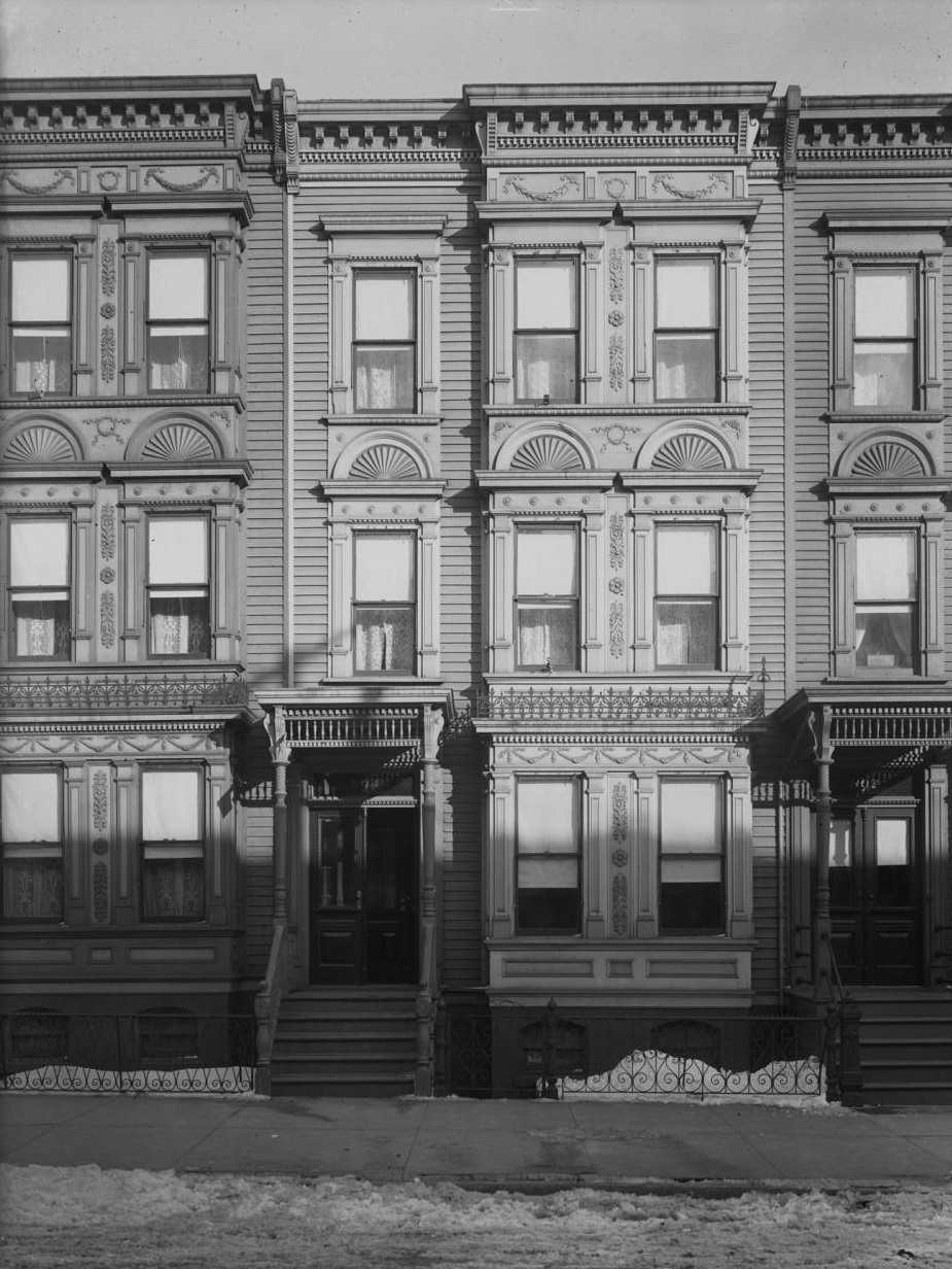 894 Cauldwell Avenue, Bronx, 1916.