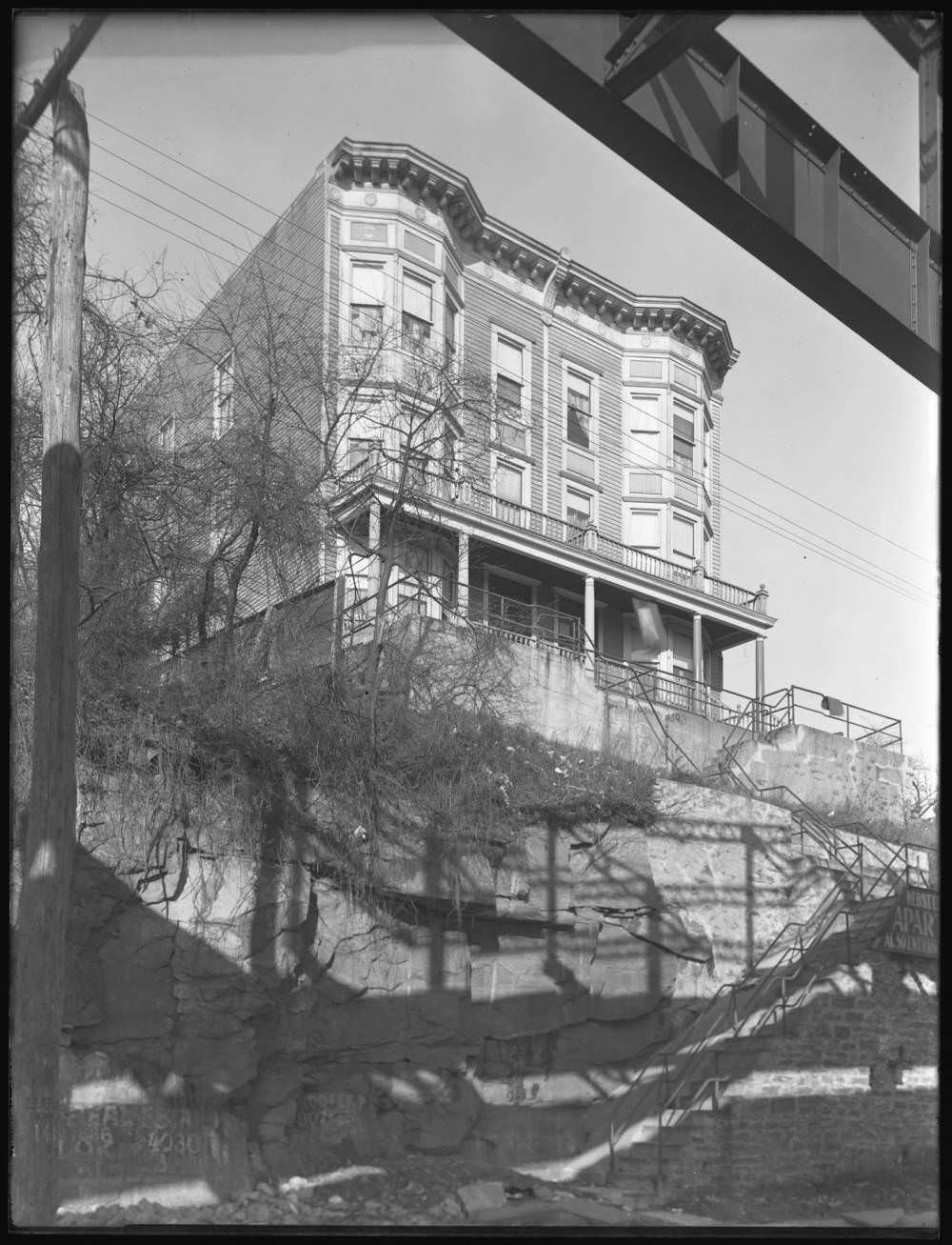 3343 Webster Avenue, Bronx, 1919.