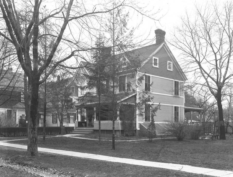House At 1510 South Beach Street, Morris Park, Bronx, 1914.