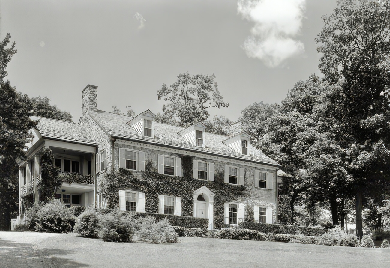 Dr. Buckley House In Fieldston, 1926.