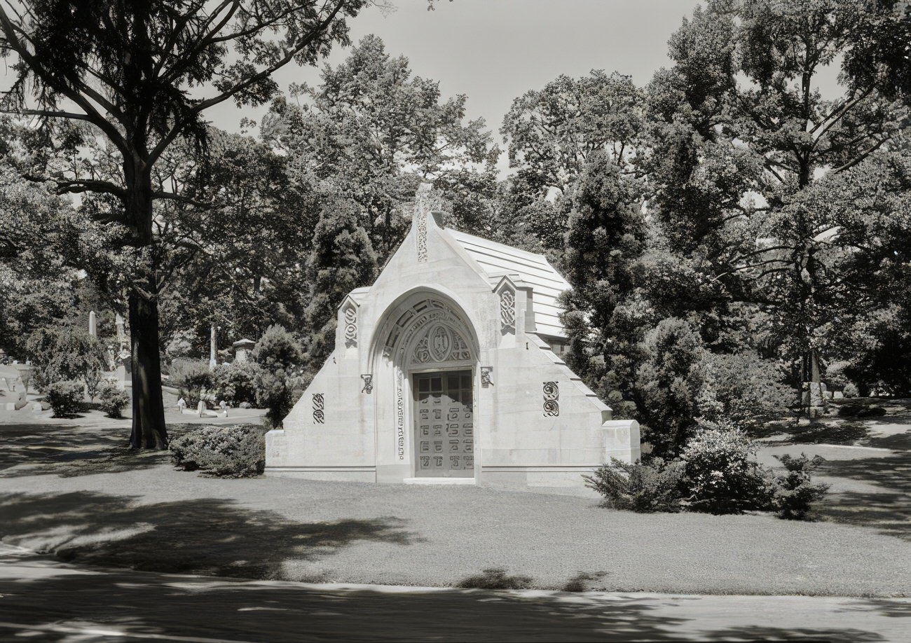 Vernon C. Brown Mausoleum At Woodlawn Cemetery From Right, 1929.