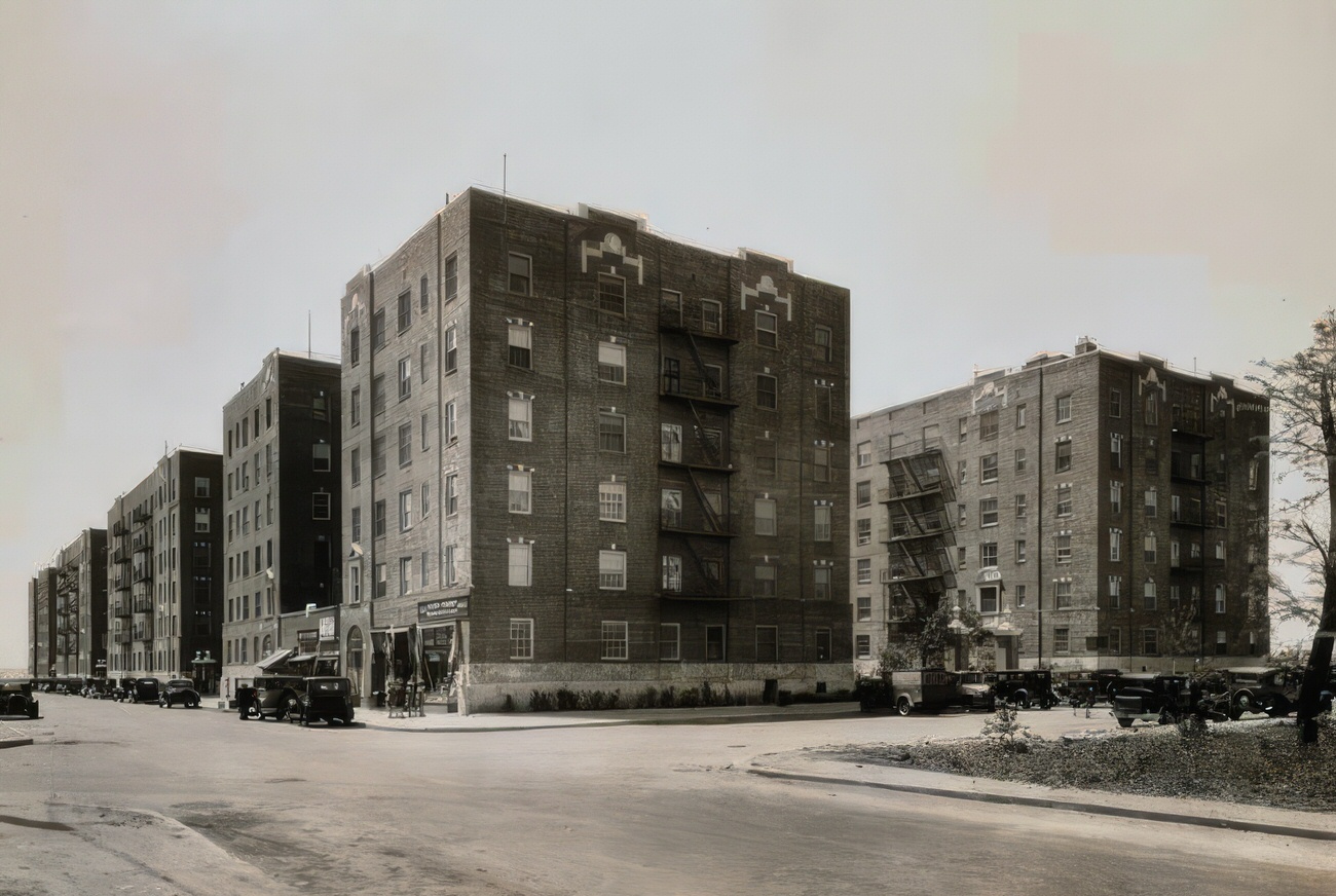 523 Commonwealth Avenue, Clason Point, Academy Housing, 1920S