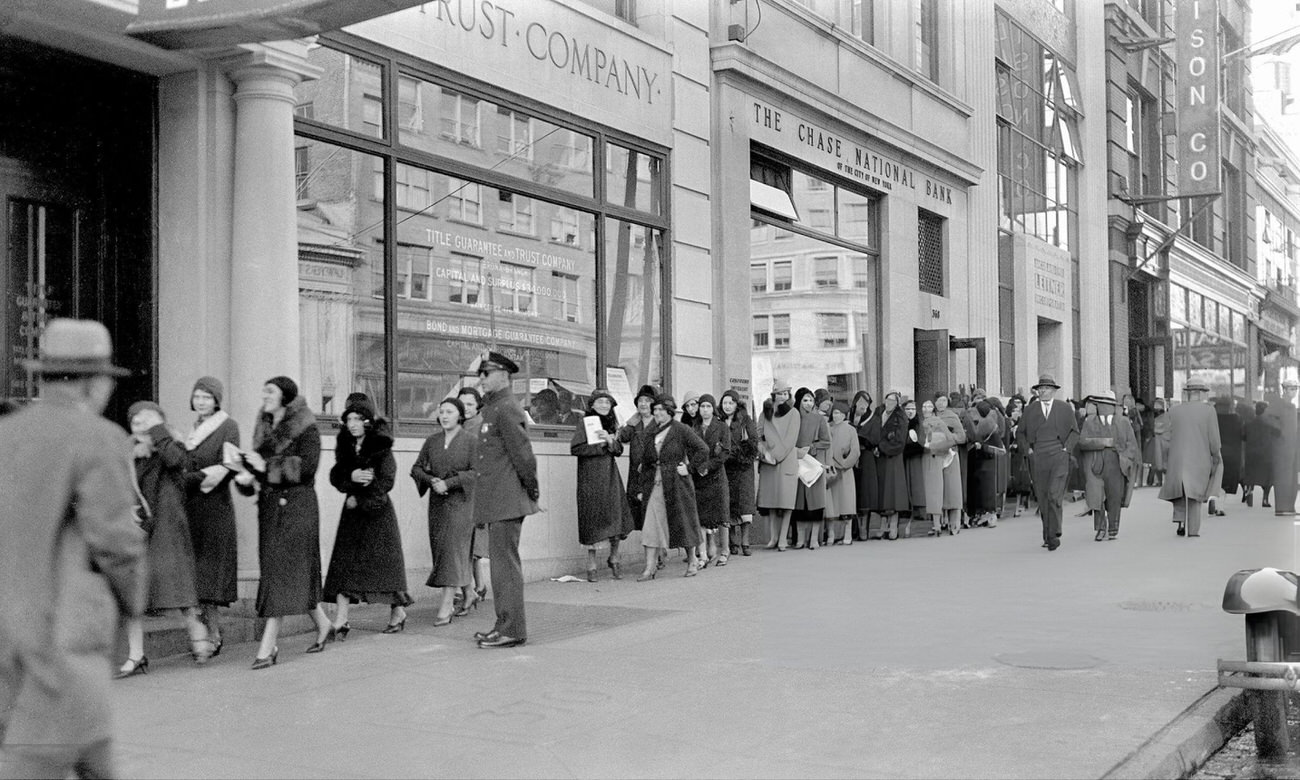 Jobless Women Line For Relief, Bronx, 1930S