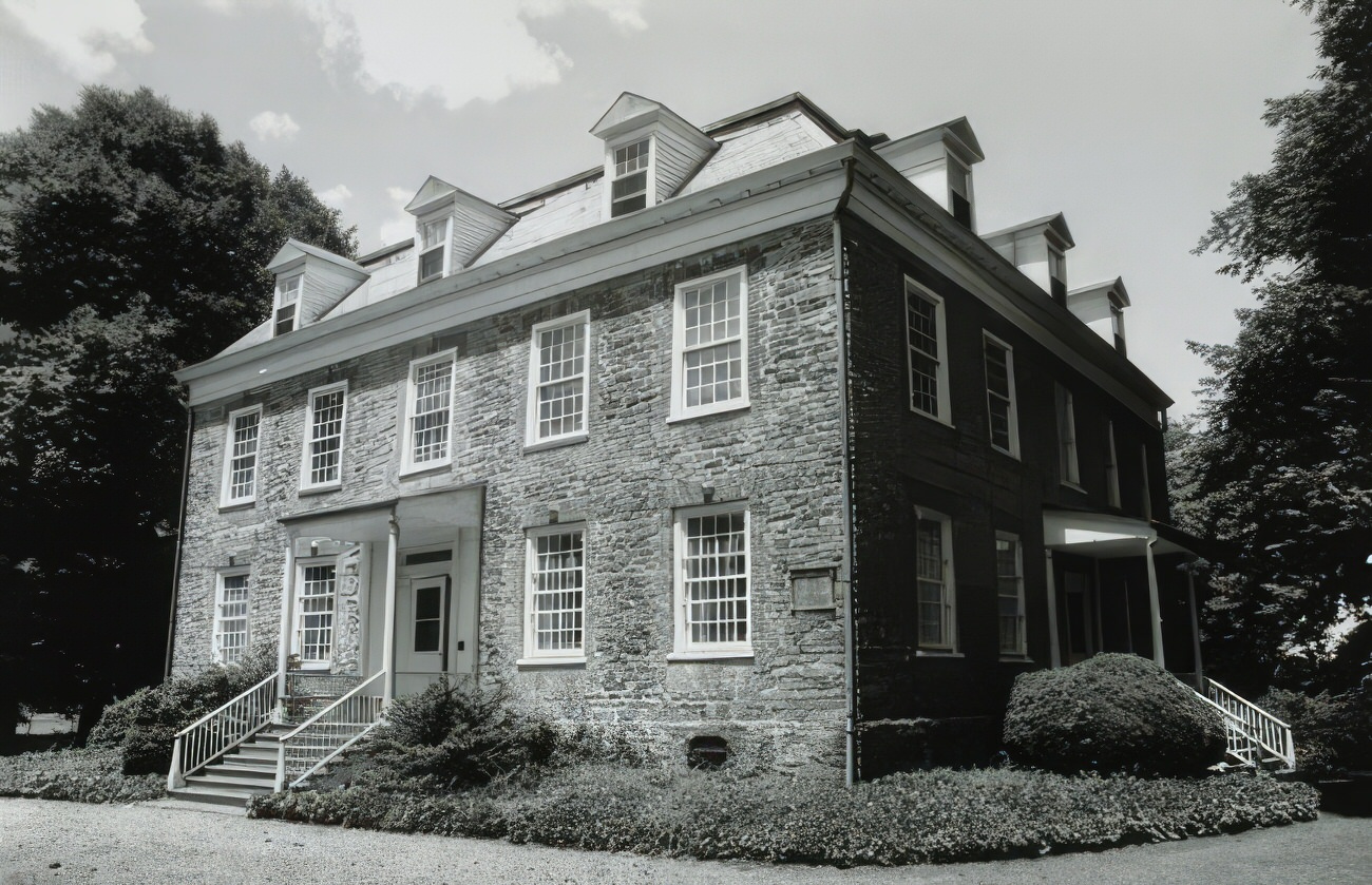 Van Cortlandt Mansion, June 1988.