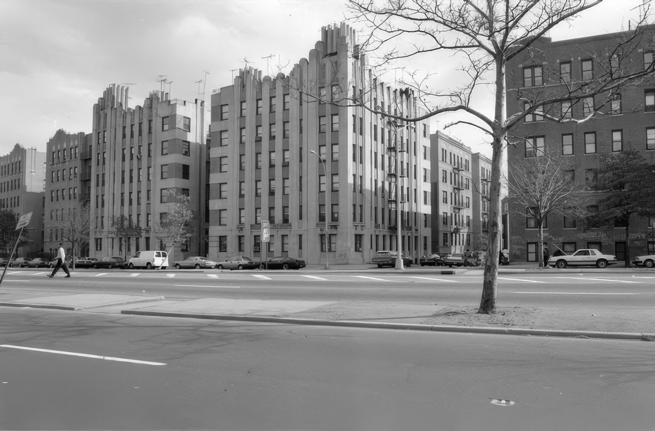 Town Towers At 2830 Grand Concourse, 1990S