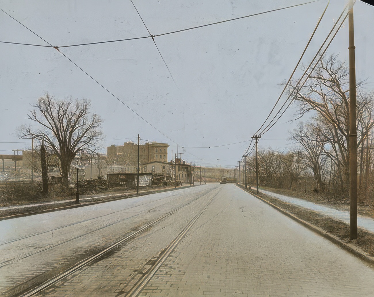 Boscobel Avenue (Now Edward L. Grant Highway) Showing Huber Property On Right And New Subway Station On Left, Circa 1915.