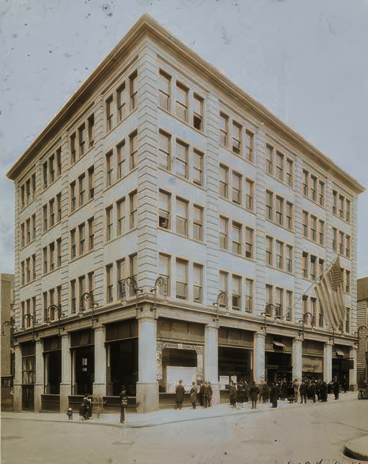 Cortlandt Avenue, Circa 1915.