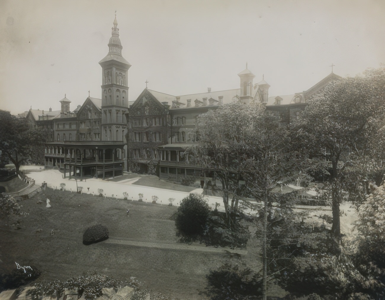Schools, Academy Of Mt. St. Vincent, Circa 1915.
