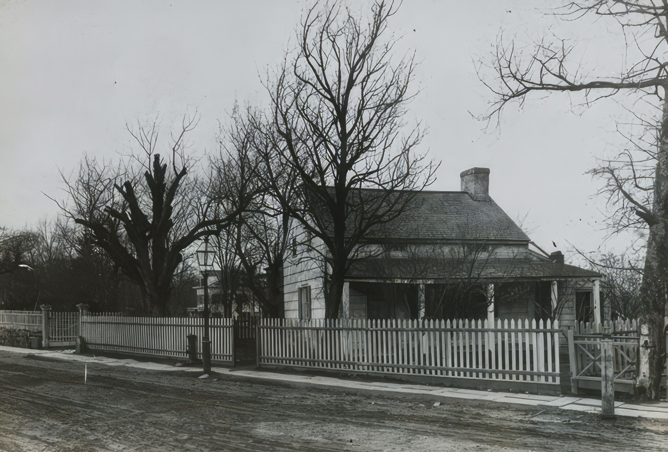 Poe Cottage In Fordham, 1913.