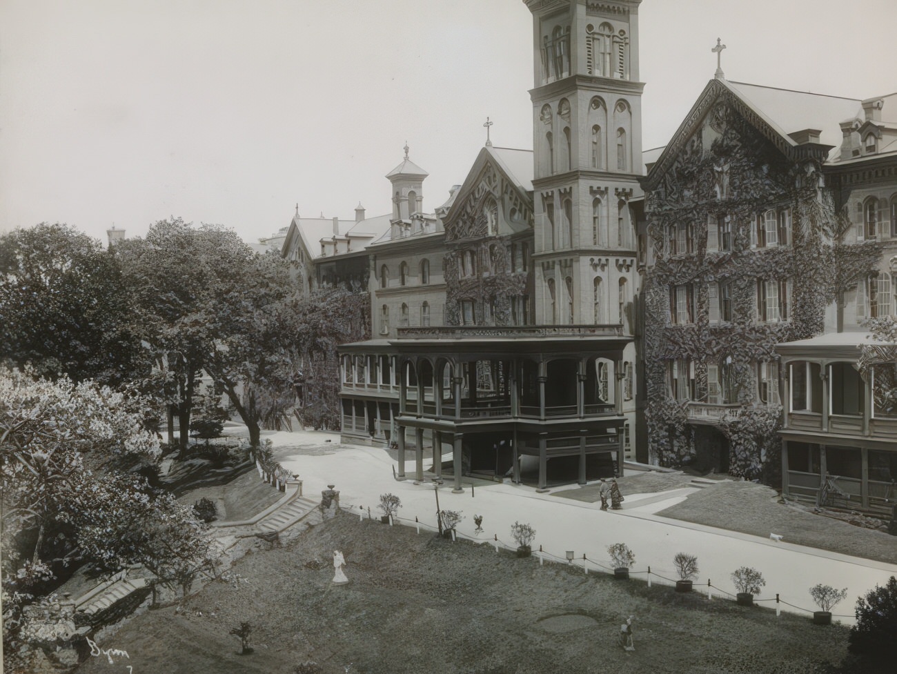 Schools, Academy Of Mt. St. Vincent, Circa 1915.