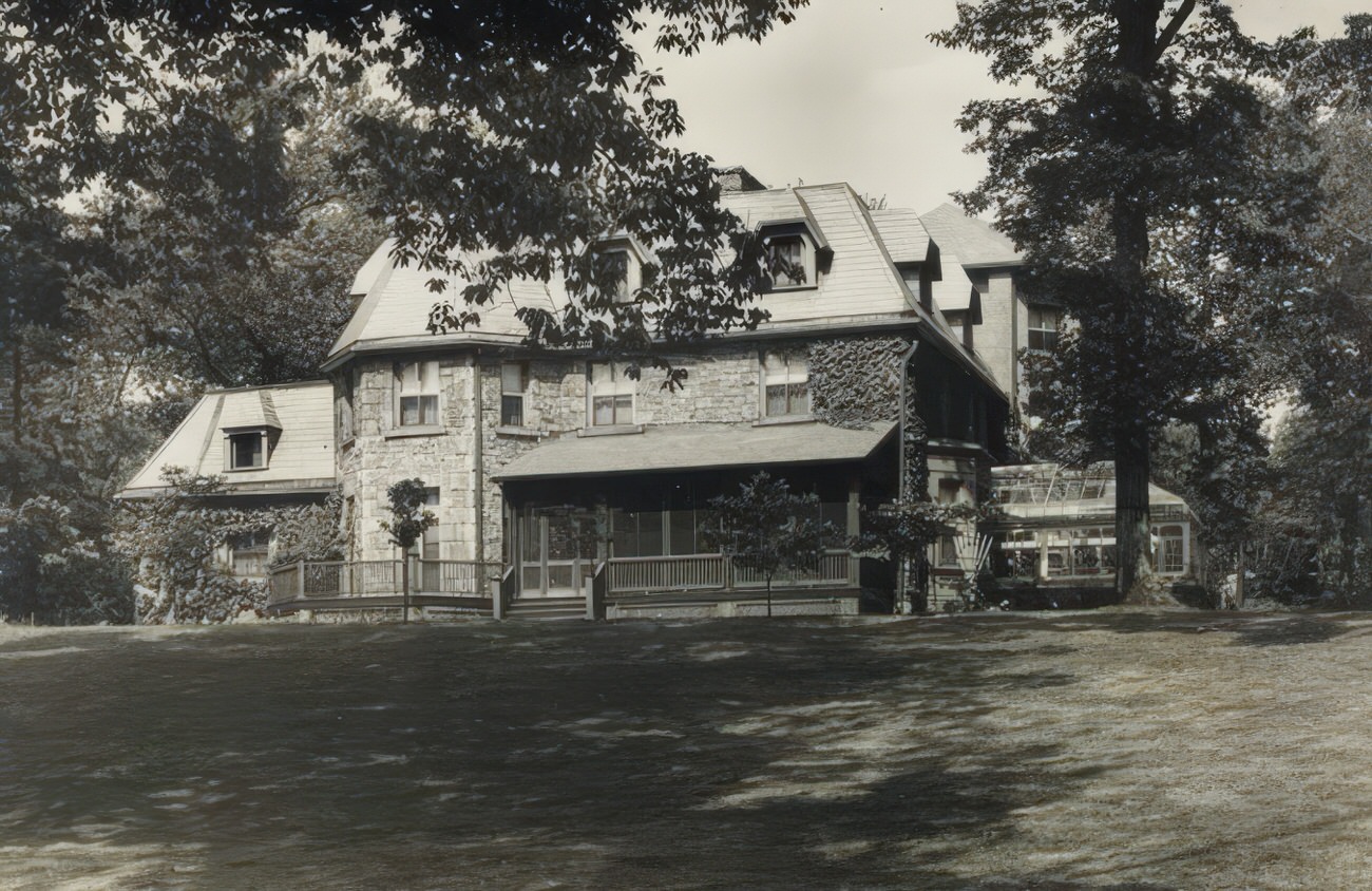 Delafield Mansion, Circa 1910.
