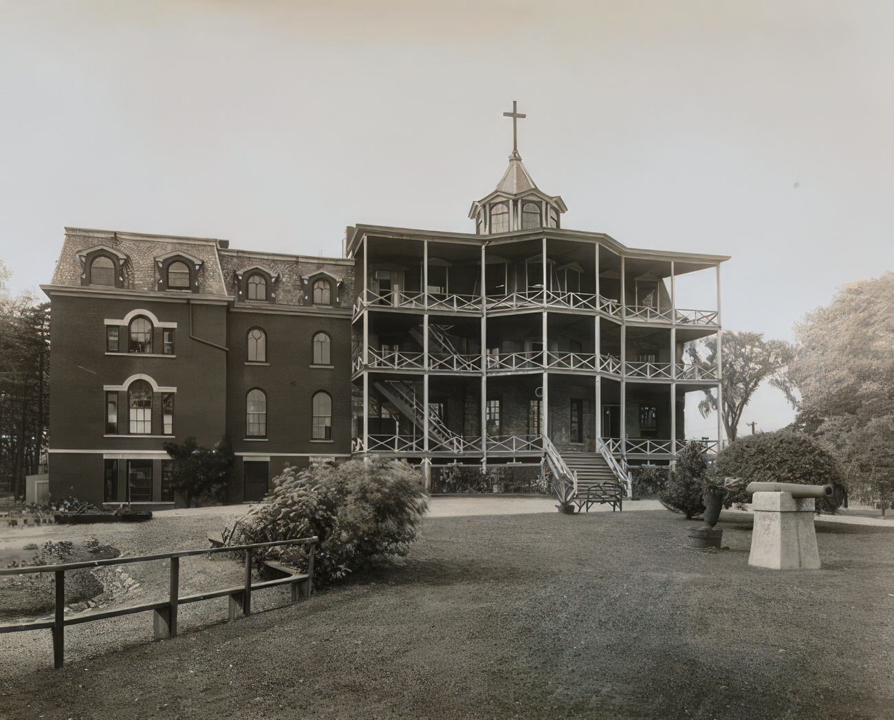 Clason Point Military Academy, Also Called La Salle Military Academy, Circa 1915.