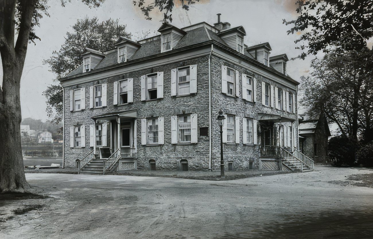 Van Cortlandt Mansion, 1914.