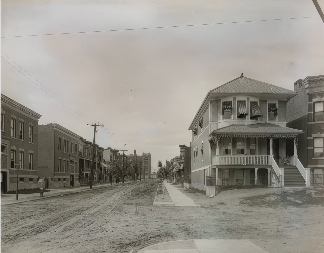 Beach Avenue, 1915.