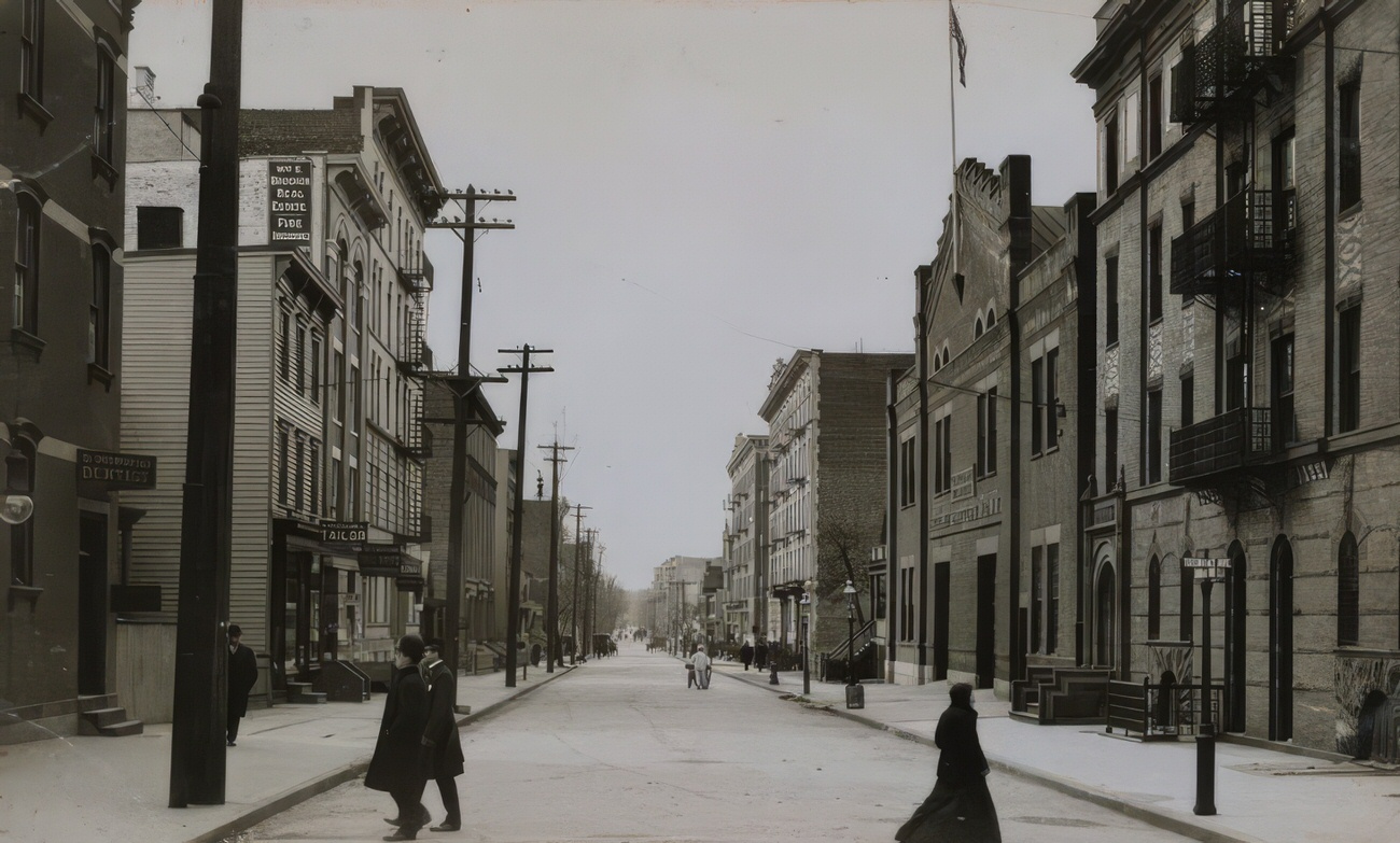 Washington Ave, South From Tremont Ave, New York, Circa 1910.