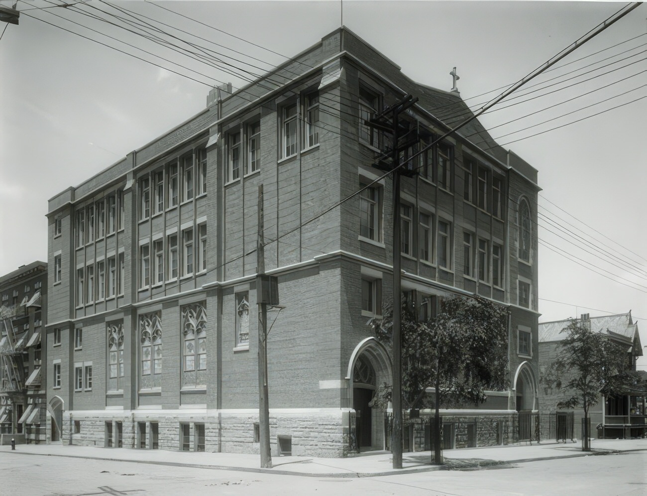 183Rd Street And Washington Avenue, Parochial School, Circa 1915.