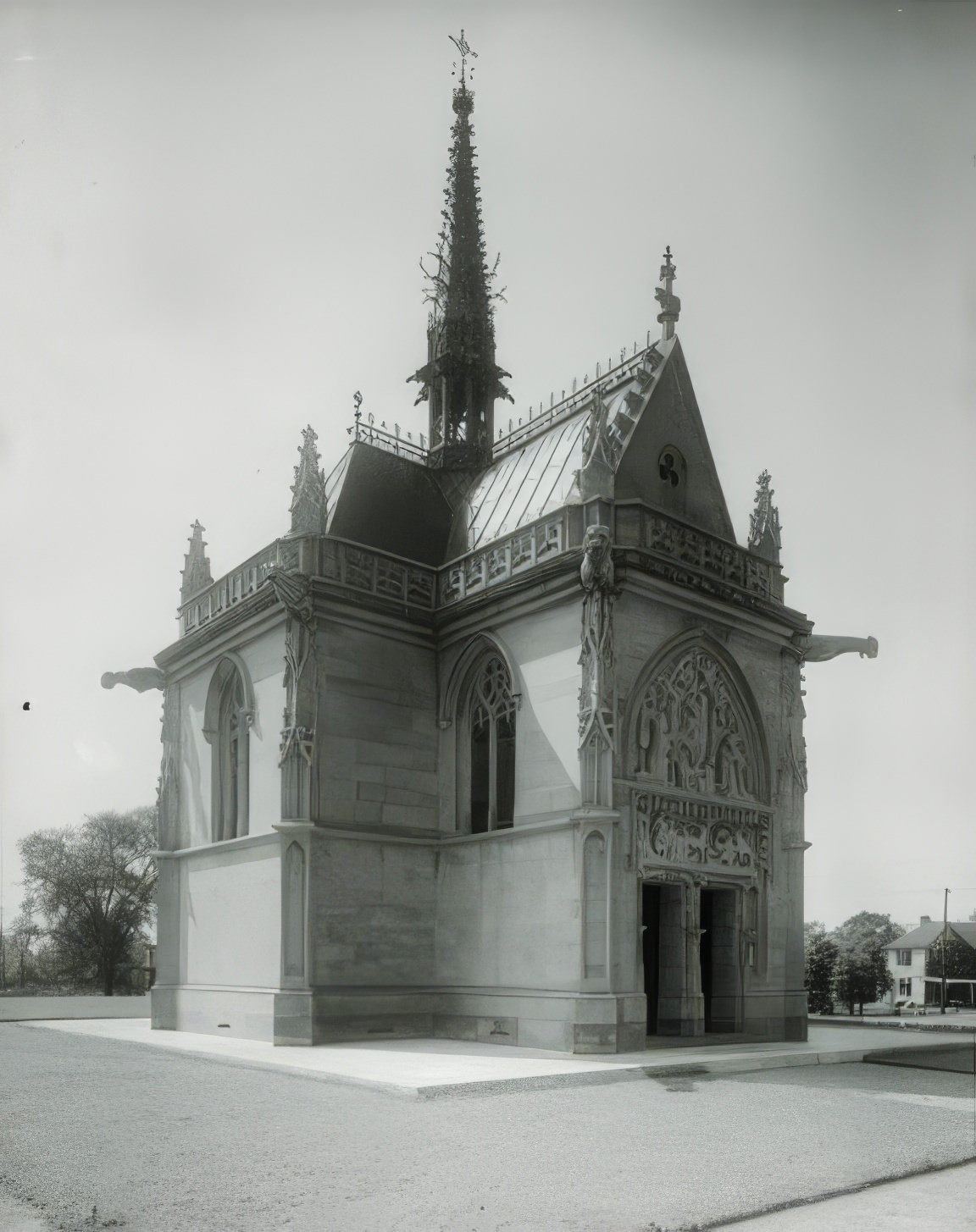 Belmont Mausoleum At Woodlawn Cemetery, Circa 1910.