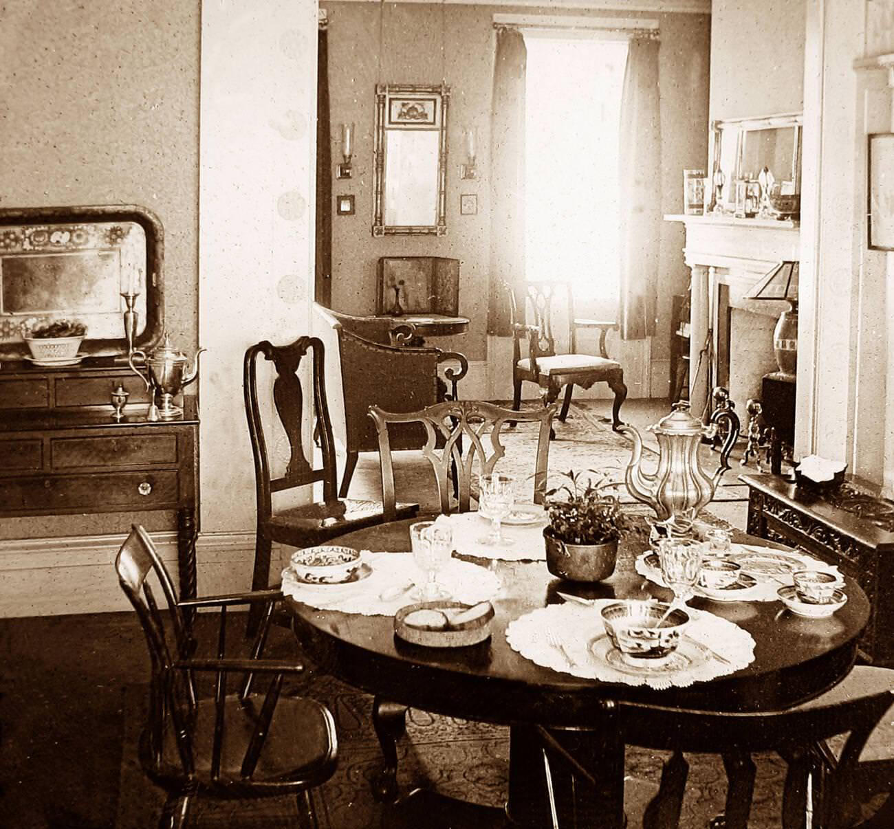 Interior Of A Modern Home In Brooklyn, Brooklyn, Early 1900S