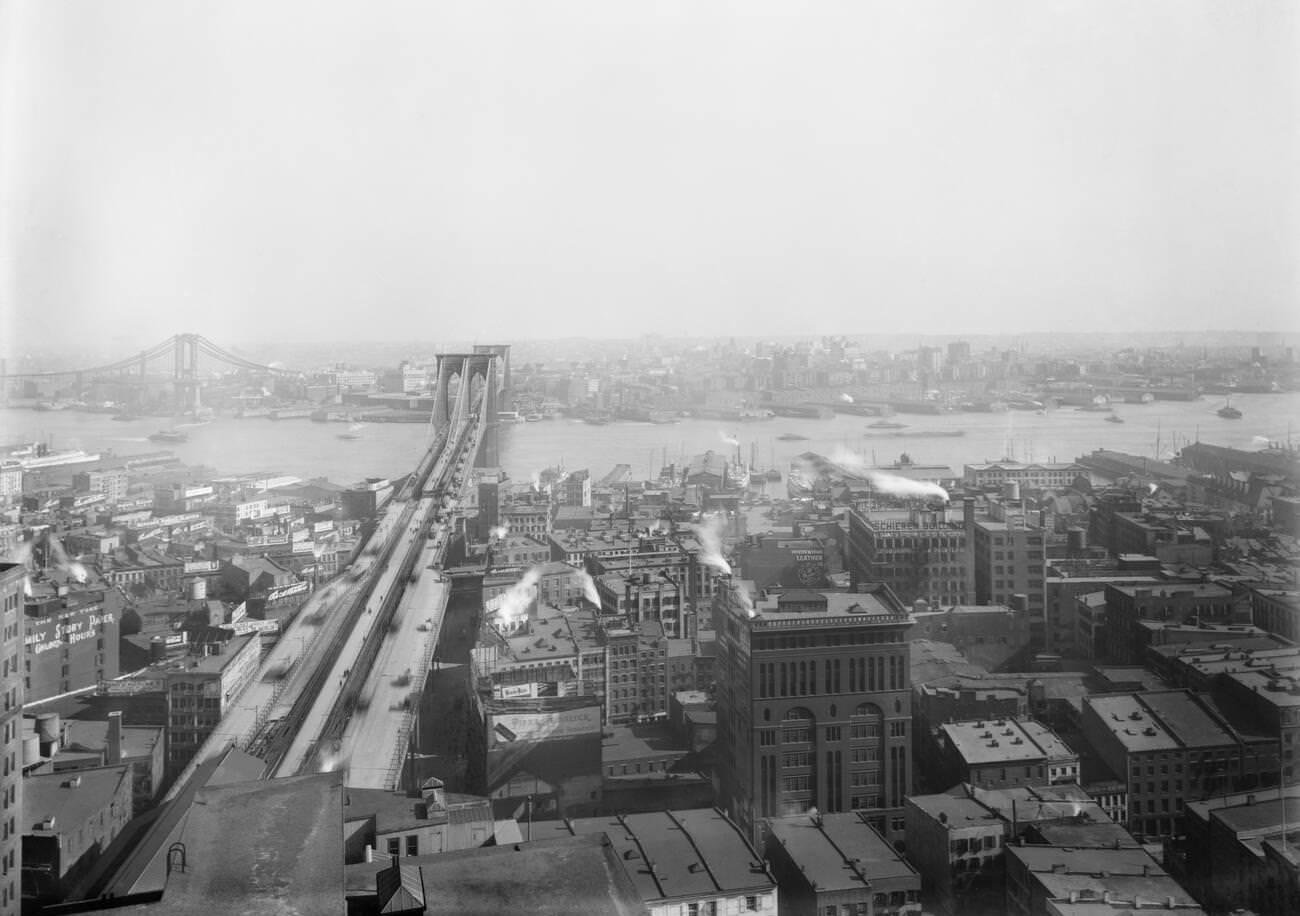 Brooklyn Bridge And East River, Brooklyn, April 1909