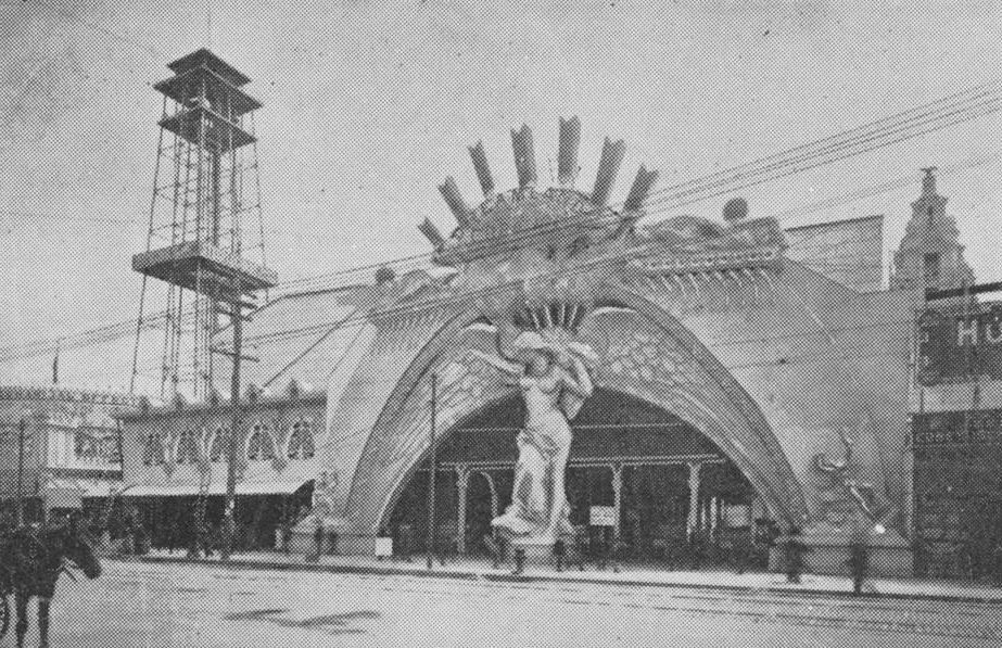 Entrance To Dreamland Amusement Park, Coney Island, Brooklyn, 1905