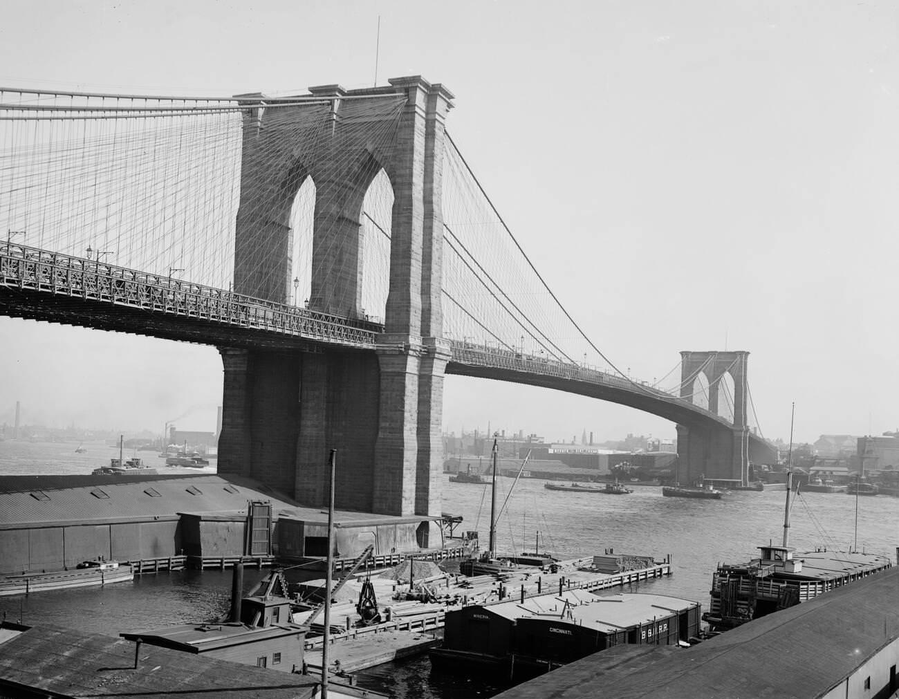 Brooklyn Bridge, Brooklyn, 1900