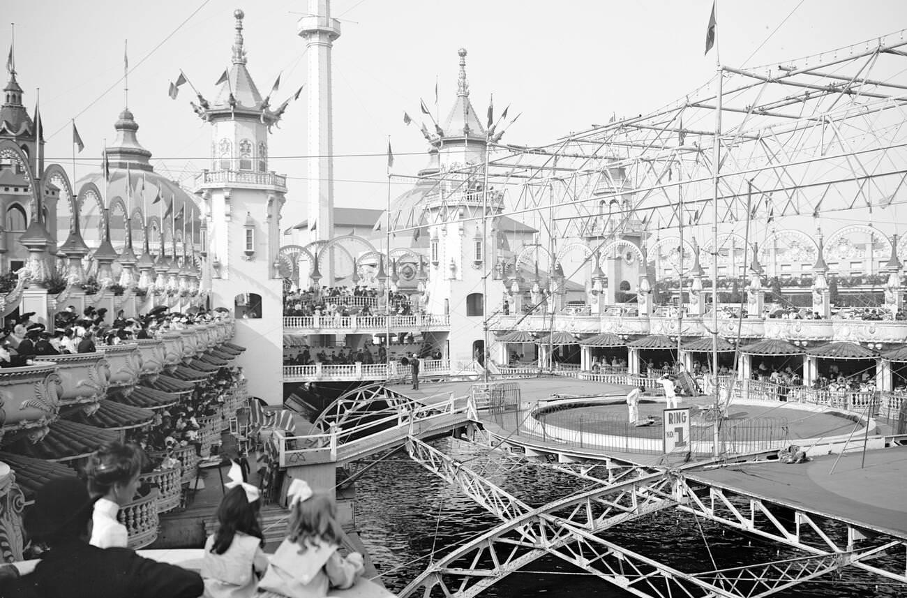 Coney Island'S Luna Park, Brooklyn, 1905