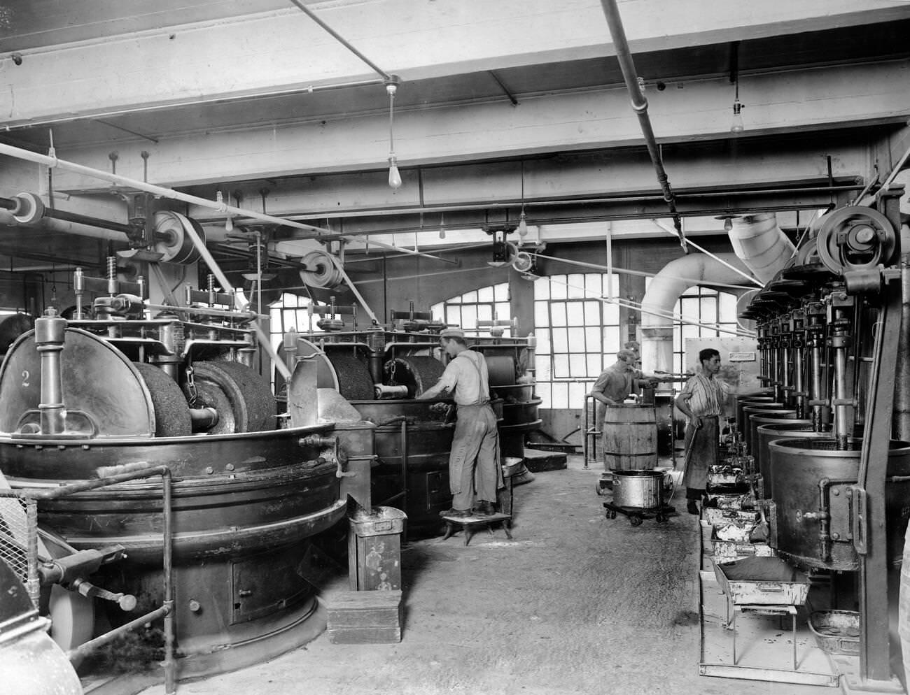 Mixing Chocolate At E. Greenfield'S Sons, Brooklyn, 1900S