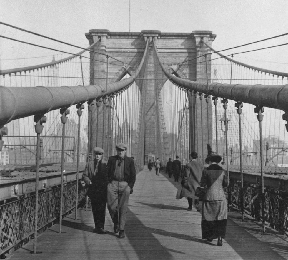 Pedestrians On Brooklyn Bridge Promenade, Circa 1900
