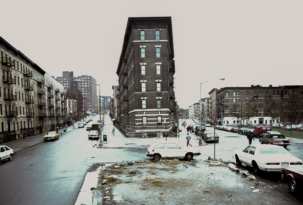 View North Toward 142Nd St. Along Bradhurst Ave. Harlem, 1989.