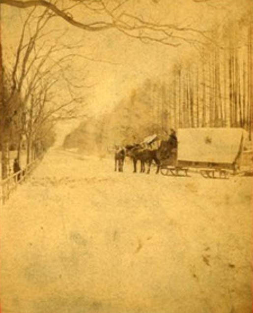 Wintry Richmond Turnpike (Victory Blvd.), 1880S.