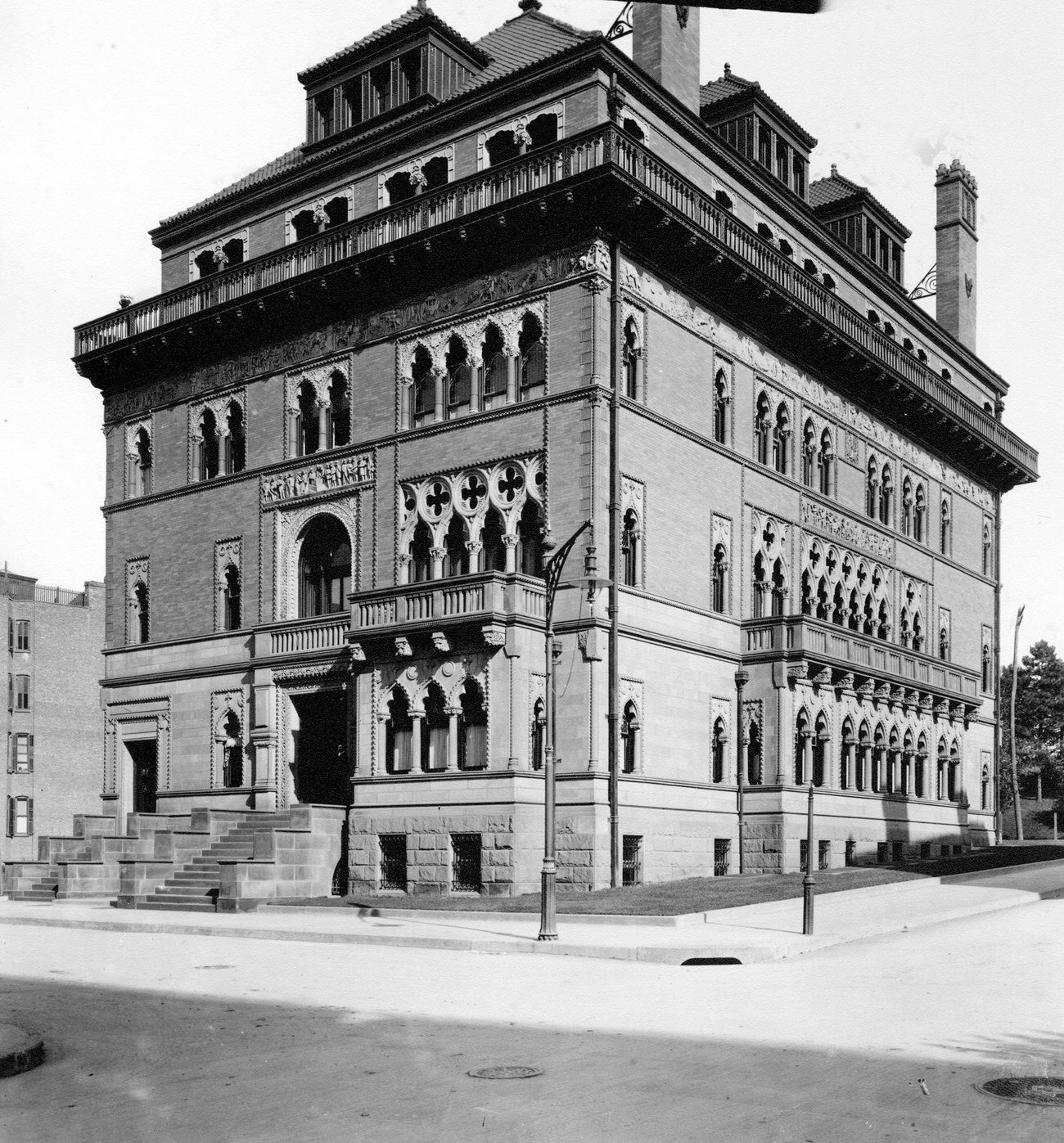 Montauk Club At Lincoln Place And Eighth Avenue, Brooklyn, 1895