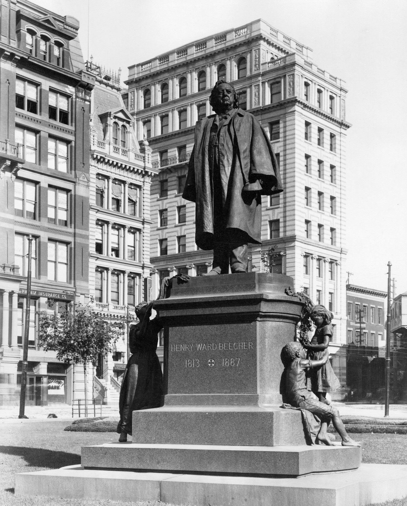 Statue Of Henry Ward Beecher At Court, Fulton, And Washington Streets, Brooklyn, 1895