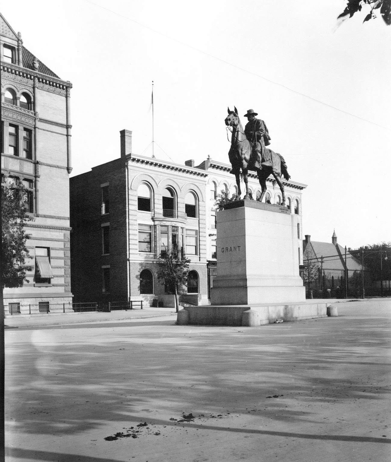 Statue Of Ulysses S Grant At Bedford Avenue And Dean Street, Brooklyn, 1895
