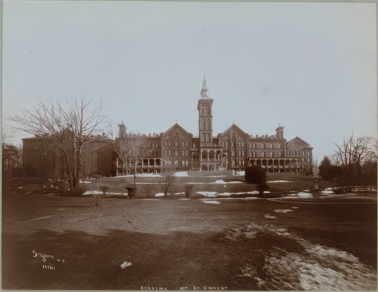 Education, Schools, Academy Of Mt. St. Vincent, 1905.