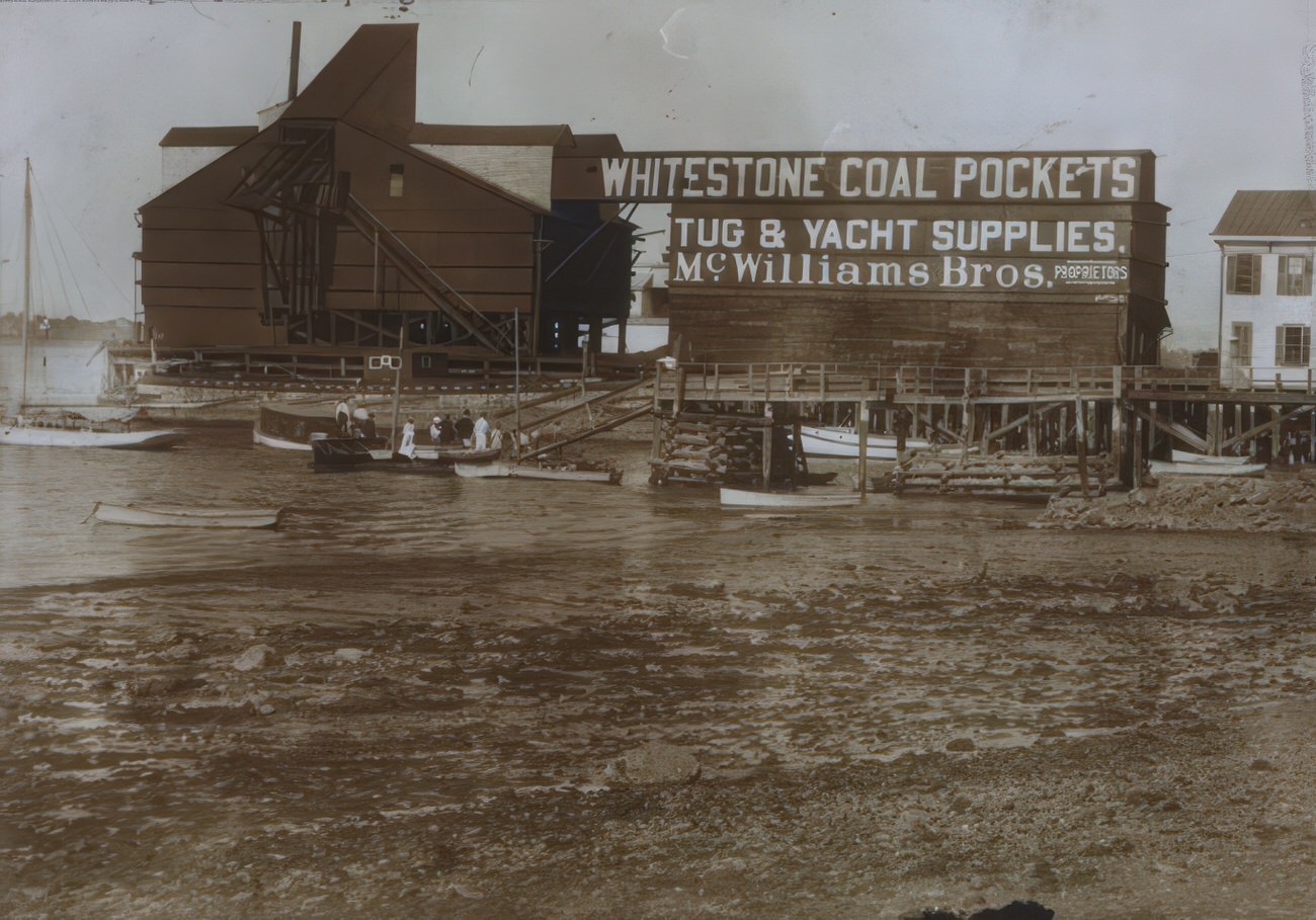 Whitestone, 1906.