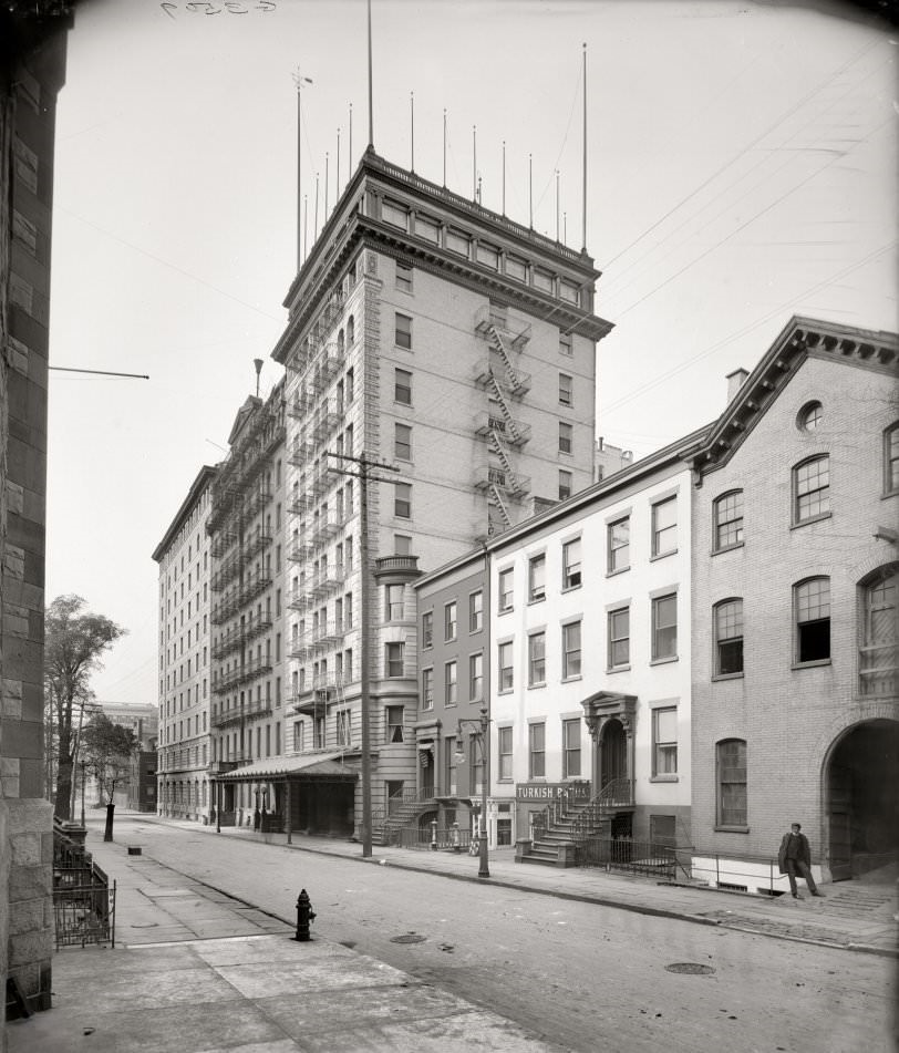 Hotel St. George, Brooklyn, 1909