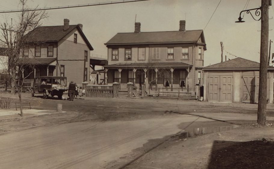 175Th Street And Douglas Avenue, Queens, 1910S.