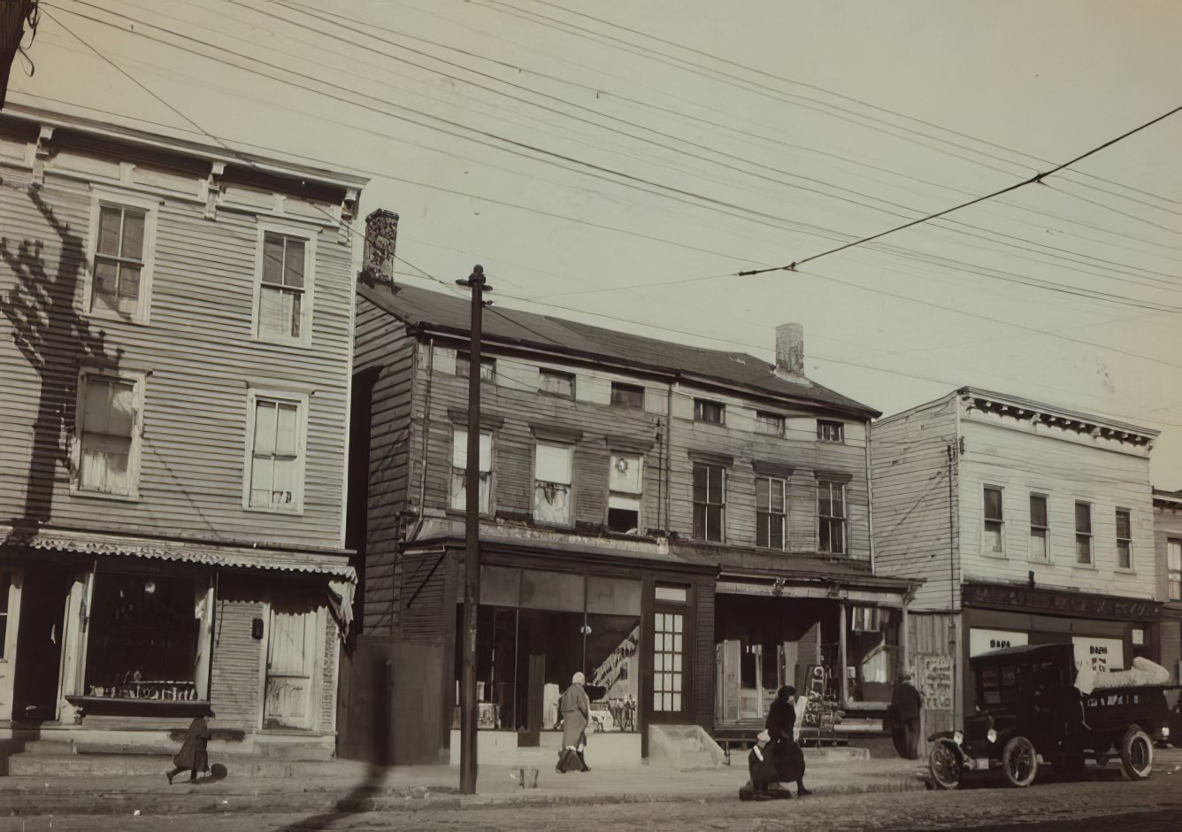 Grand Avenue And 67Th Street, Queens, 1910S.