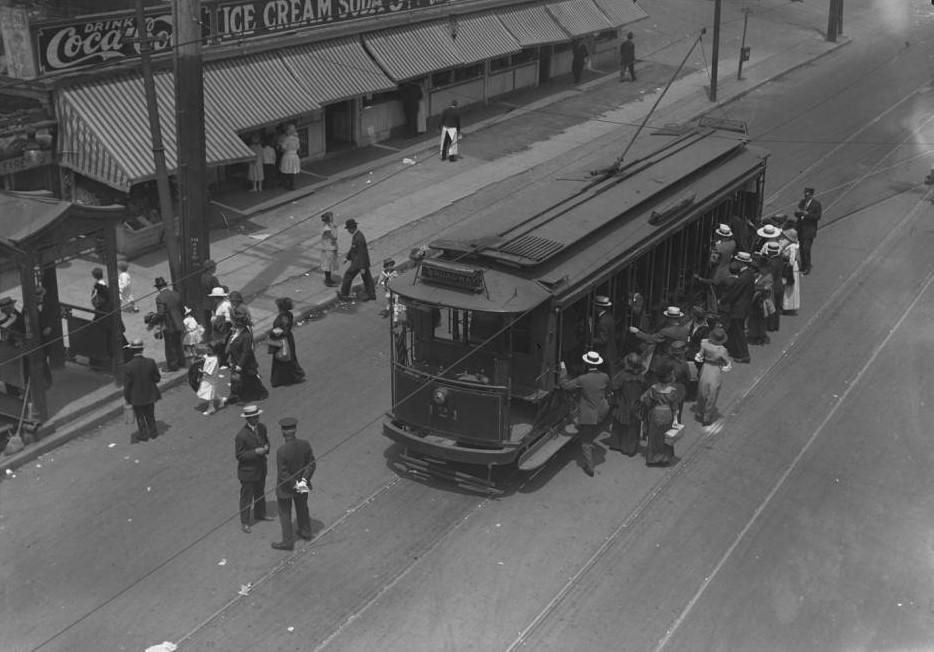 Van Cortlandt Park Visitors Near The 242Nd Street Subway Station, Bronx, 1914.