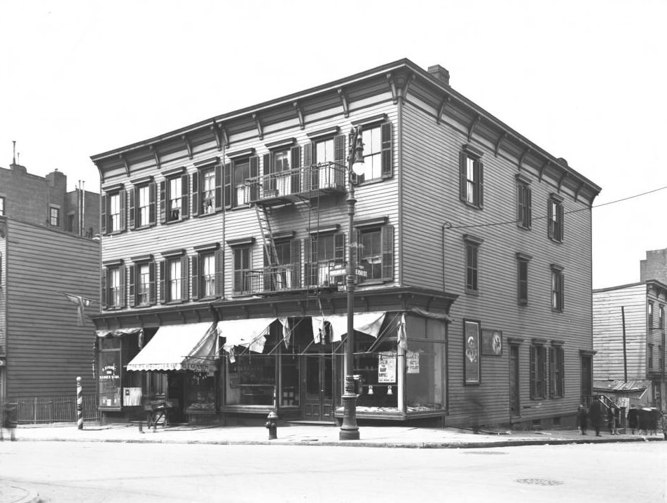 Buildings At The Corner Of Courtlandt Avenue And E. 150Th Street, Bronx, Circa April 1918.