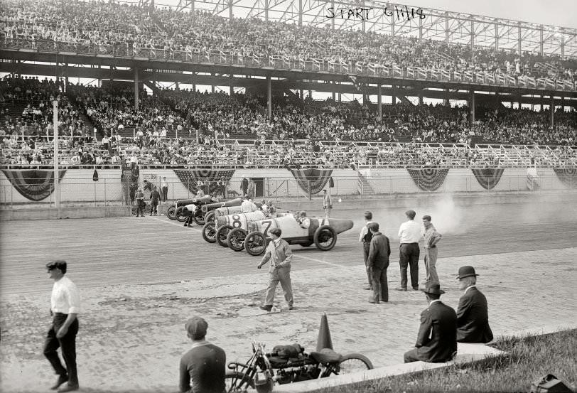 Six Of The Eight Contestants In The 100-Mile Harkness Handicap On Sheepshead Bay Motor Speedway'S Two-Mile Wooden Oval In Brooklyn, 1918