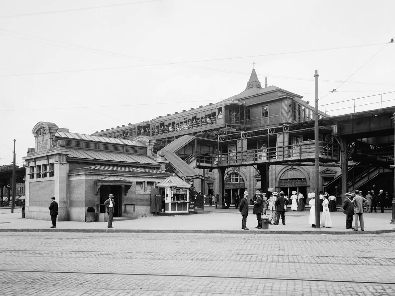 Atlantic Avenue Subway Station Entrance, Brooklyn, 1915