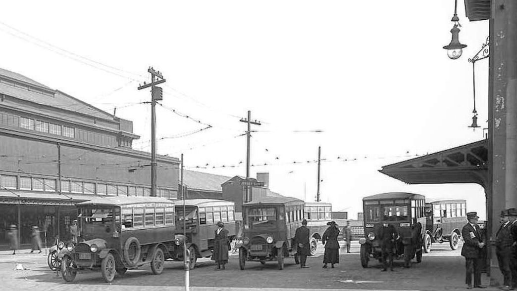 Buses At The St. George Terminal, January 1920.
