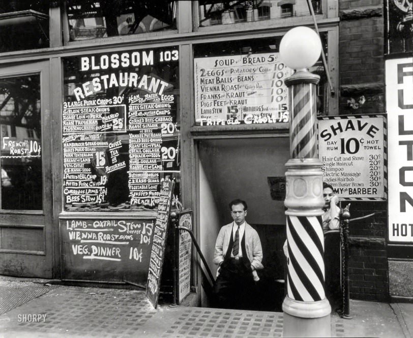 Blossom Restaurant, 103 Bowery, Manhattan, 1935