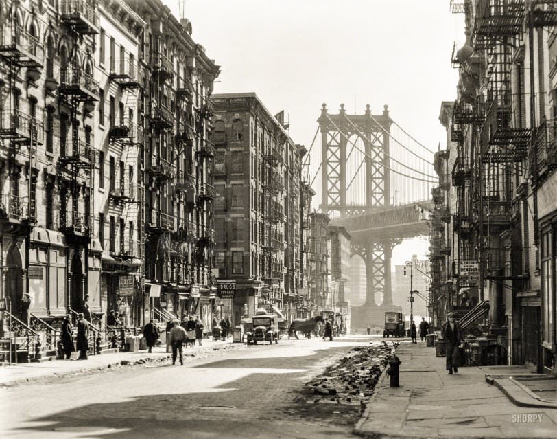Looking Down Pike Street Toward The Manhattan Bridge, 1936