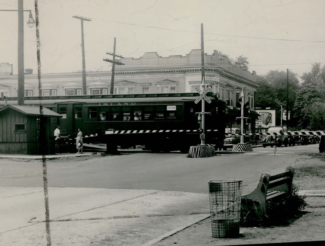 New Dorp Staten Island Rapid Transit Crossing, Circa 1949.