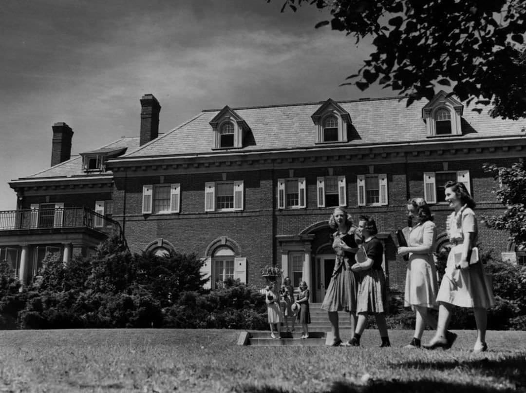Students Walk Past Flynn Hall At Notre Dame College (Now St. John'S University), Grymes Hill, 1941.